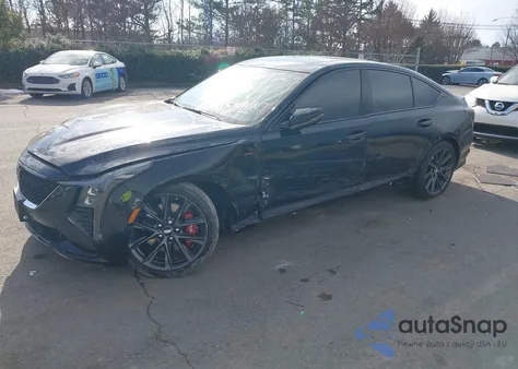 2025 Cadillac Ct5-V V-Series Rwd z USA, uszkodzony, nr VIN 1G6DR5RW2S0105737